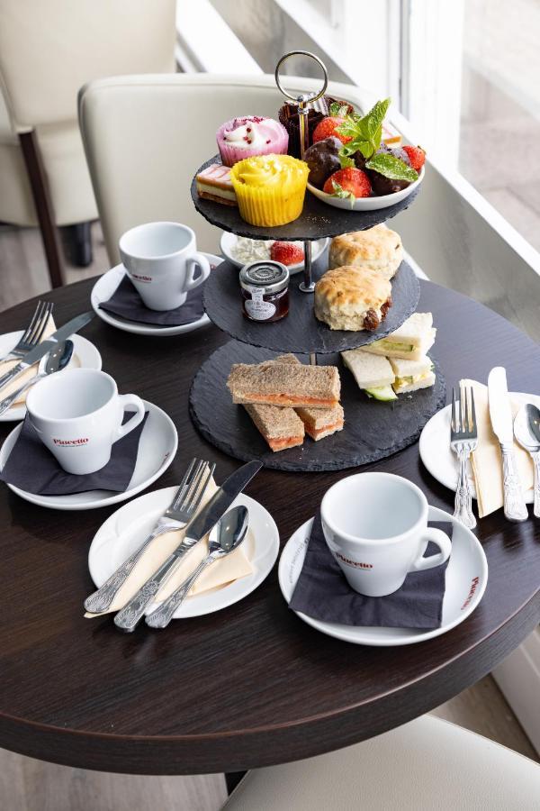 The Burlington Hotel Eastbourne Eksteriør billede